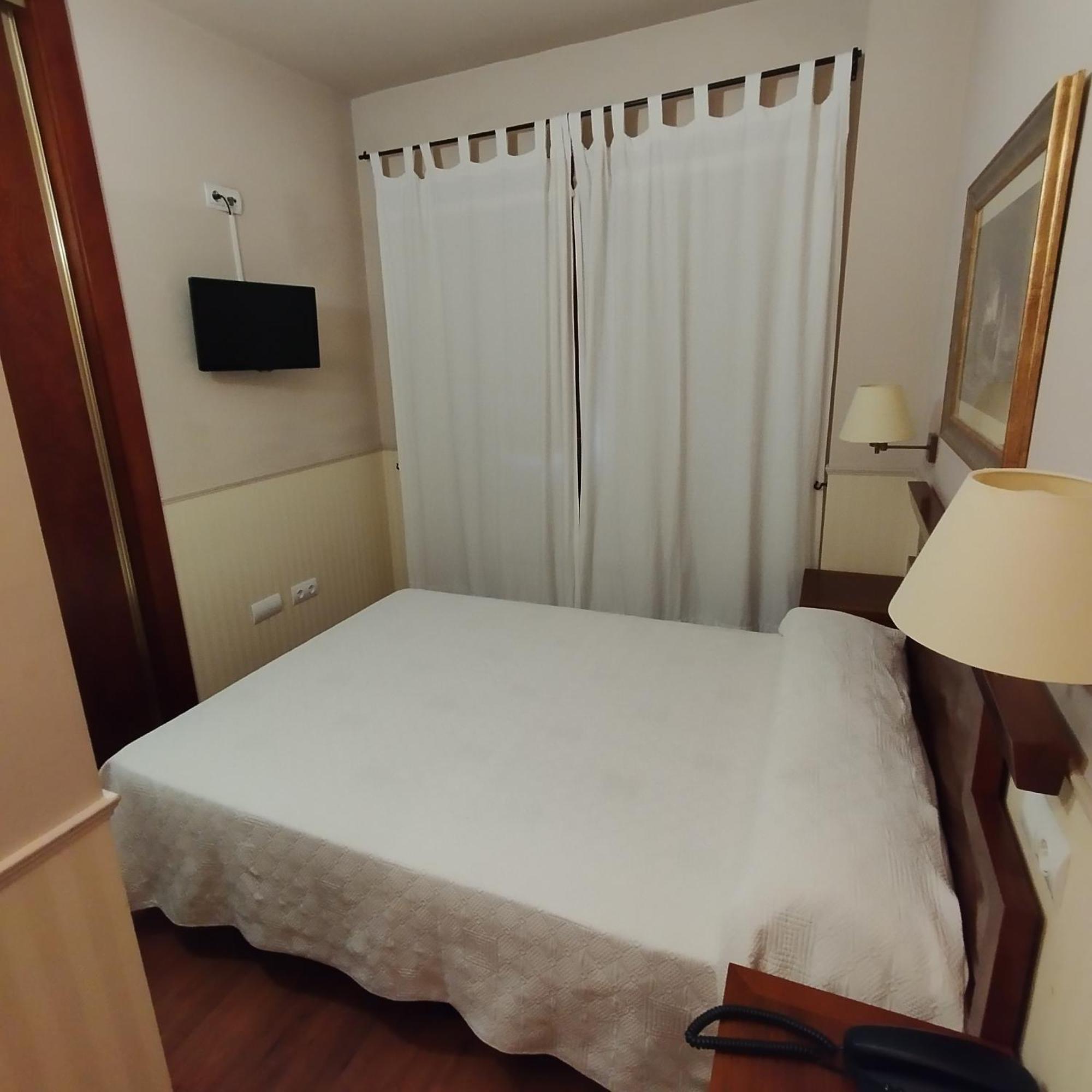 Hospederia El Fielato Hotell El Burgo De Osma Eksteriør bilde