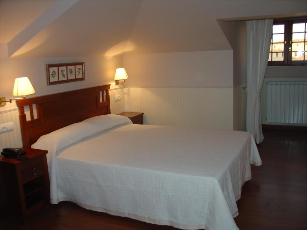 Hospederia El Fielato Hotell El Burgo De Osma Eksteriør bilde